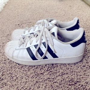 Adidas superstar